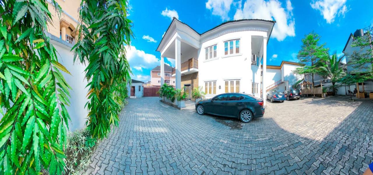 Taverna Lounge & Boutique Hotel Порт-Харкорт Экстерьер фото
